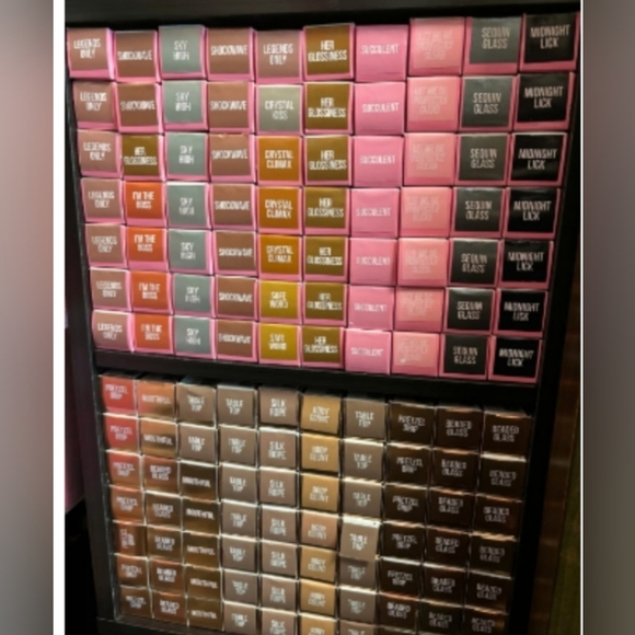 NIB Jeffree Star Velour Liquid Lipstick-Hidden Hills - Picture 3 of 4